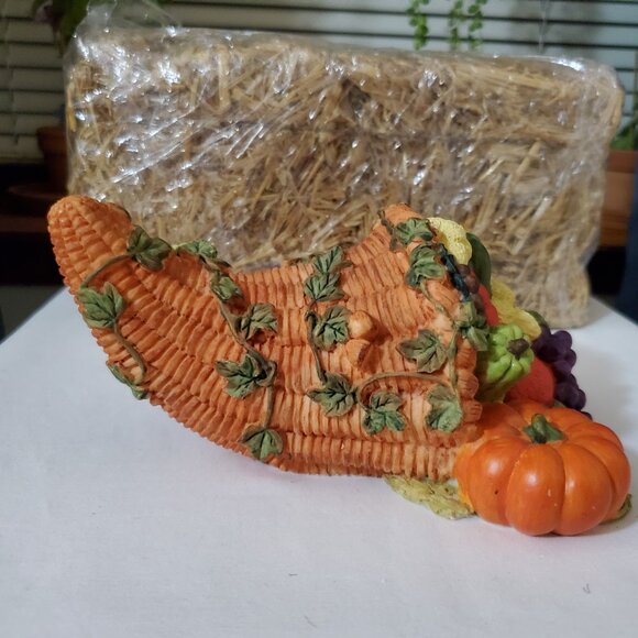 Fall / Autumn Mini Horn of Plenty – Tabletop Décor Made of Resin – 7 1/2" x 5” - Picture 7 of 9